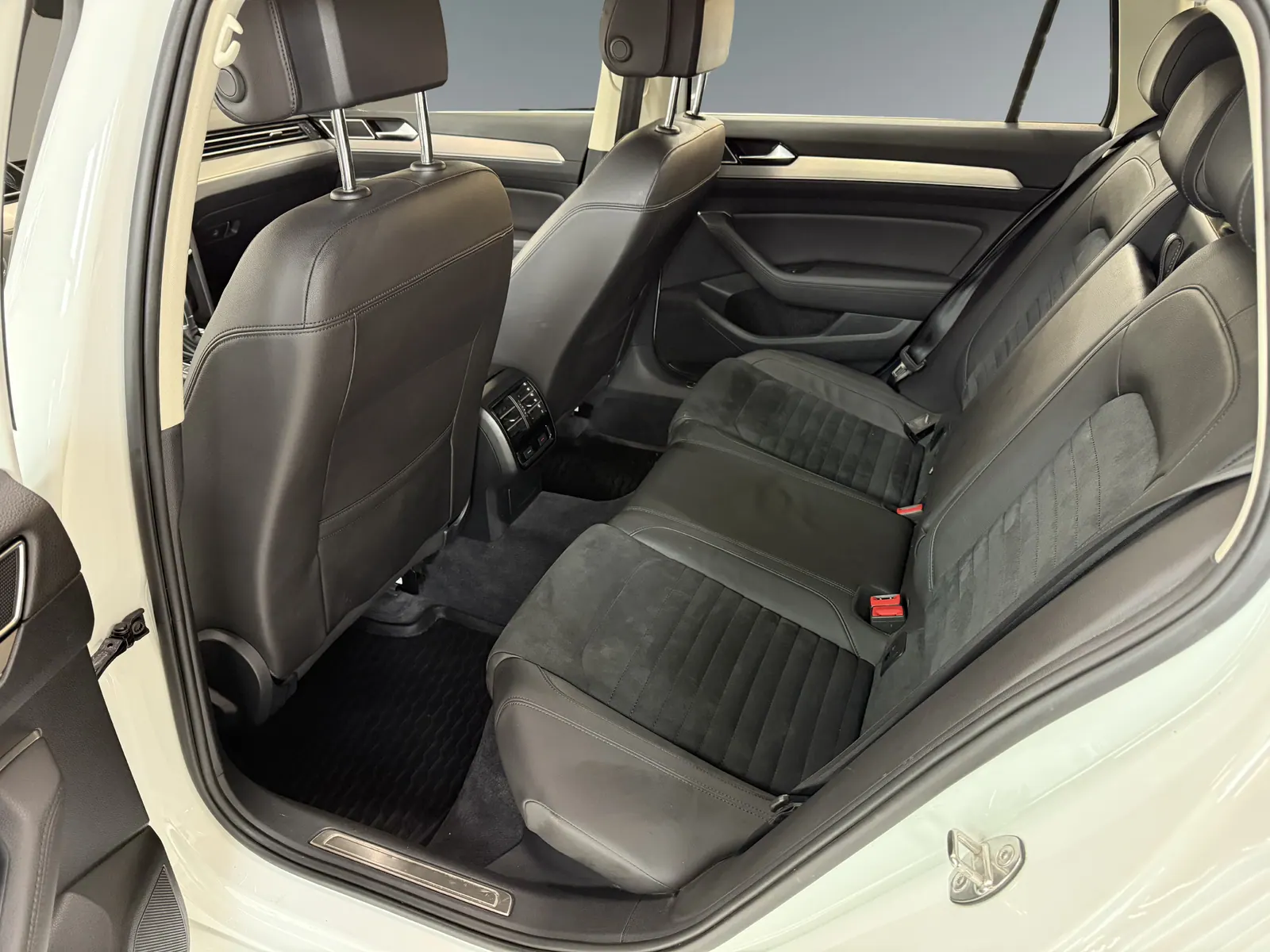 Volkswagen Passat Variant GT – bild 10
