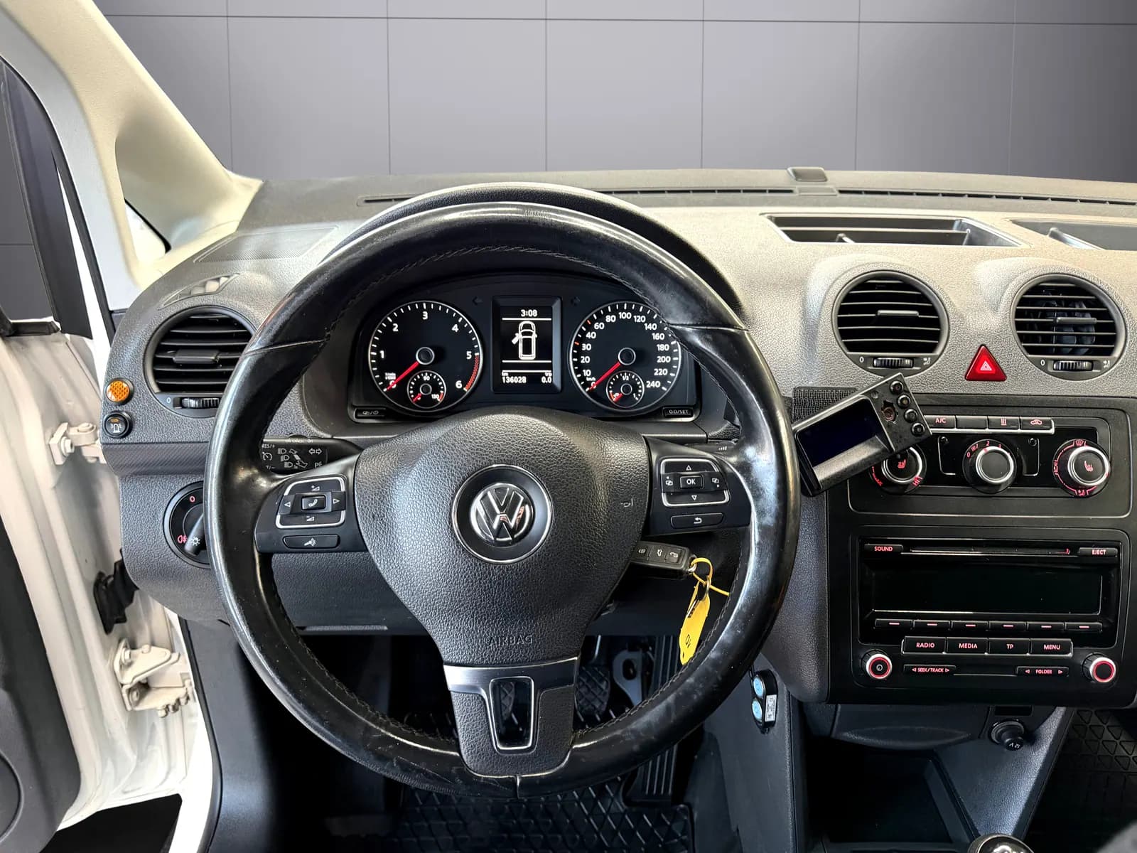Volkswagen Caddy Skåpbil 2.0 TDI DPF 4Motion Manuell Euro 5 – bild 11