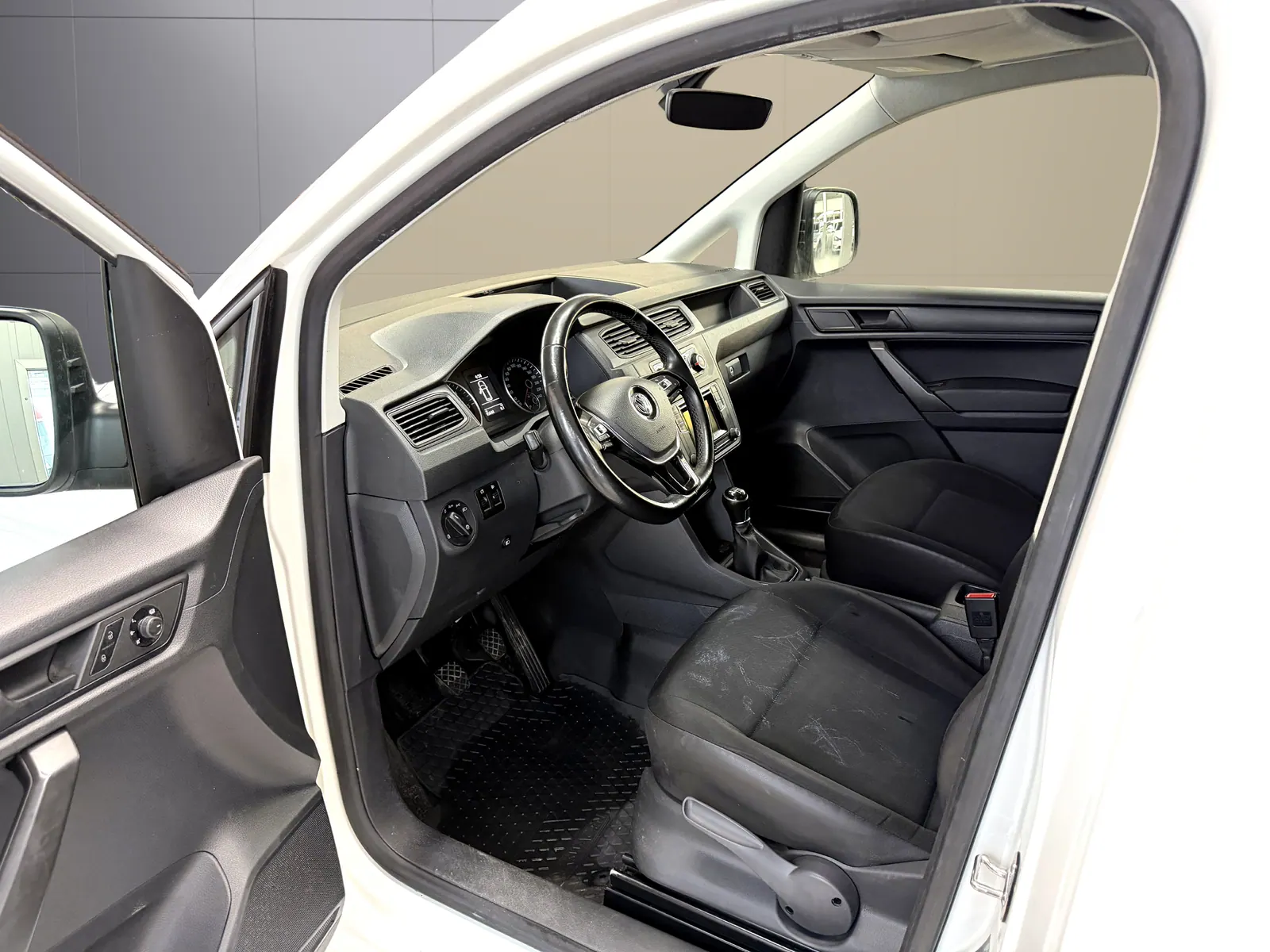 Volkswagen Caddy Maxi Van 2.0 TDI BMT 4Motion Manuell Euro 6 – bild 9