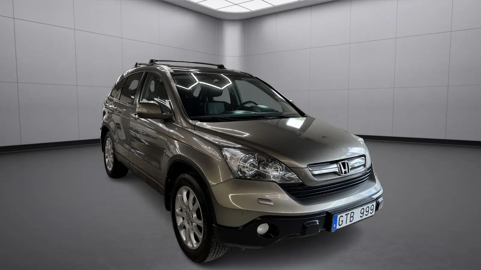 Honda CR-V 2.0 i-VTEC 4WD Manuell Euro 5 – bild 3