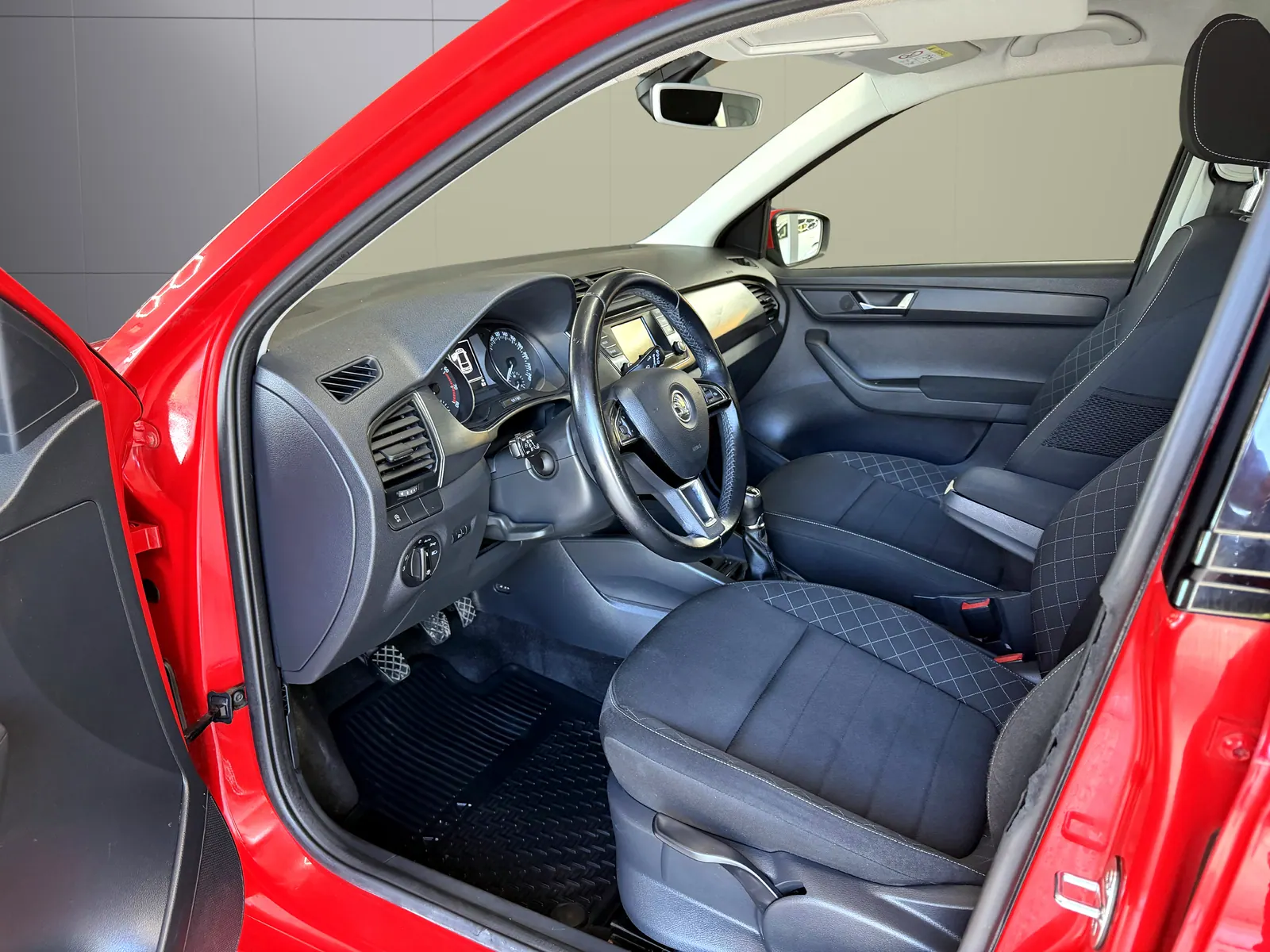 Škoda Fabia Elegance – bild 9